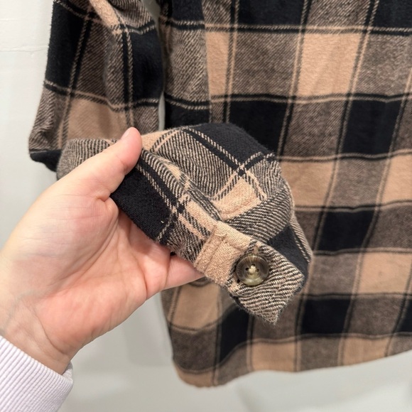 Hollister Loose Fit Button Down Long Sleeve Plaid Shirt Brown Tan - Picture 7 of 8